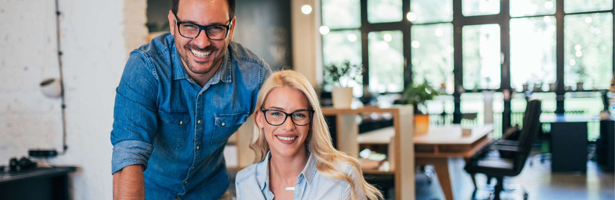 ¿Puedo obtener la residencia permanente si abro un negocio en Estados Unidos?